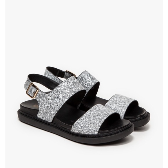 Two Strap Slingback Flat Platform Sandal - Picture 4 of 6